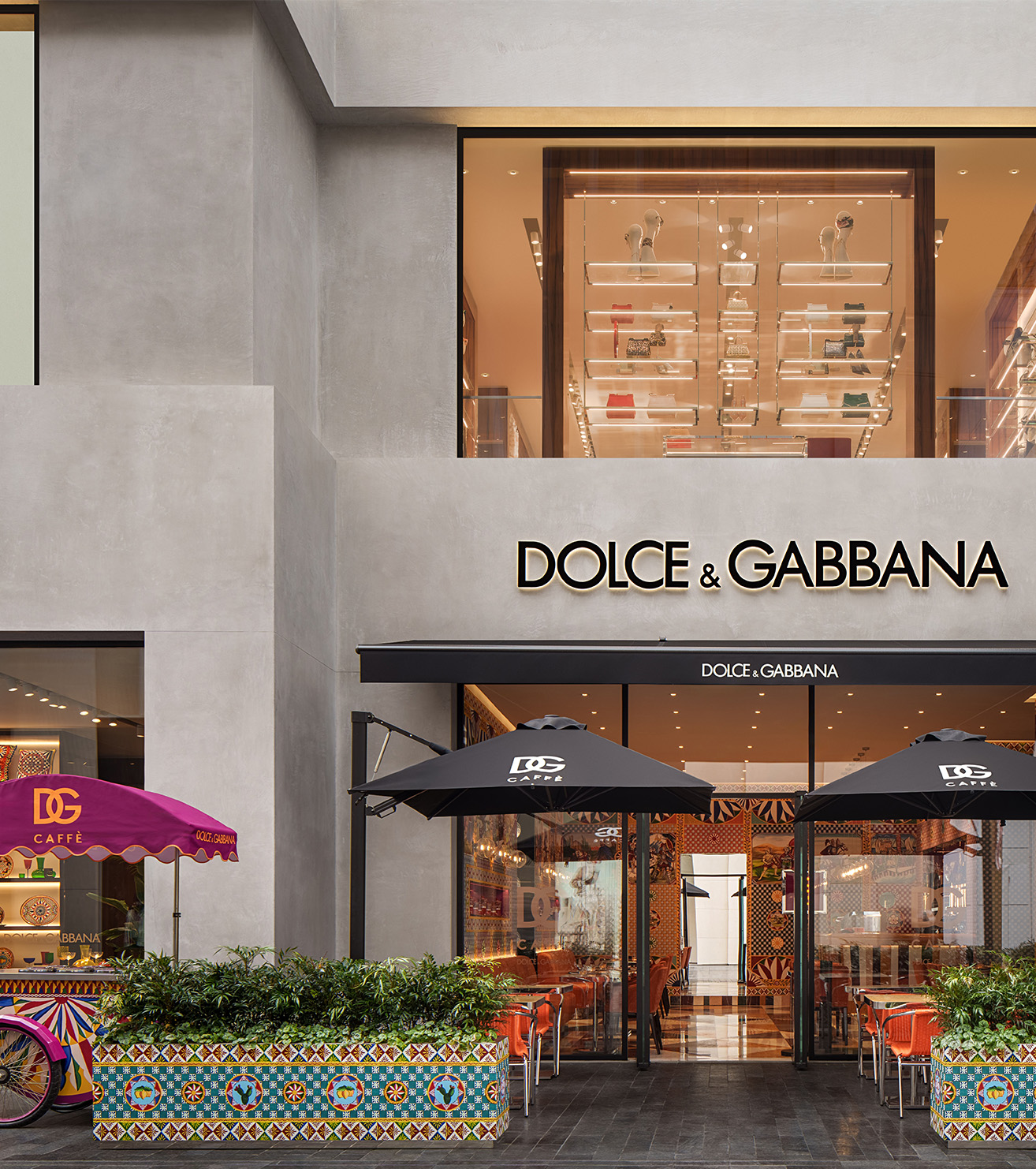 Dolce&Gabbana 在武汉市中心开设全新精品店